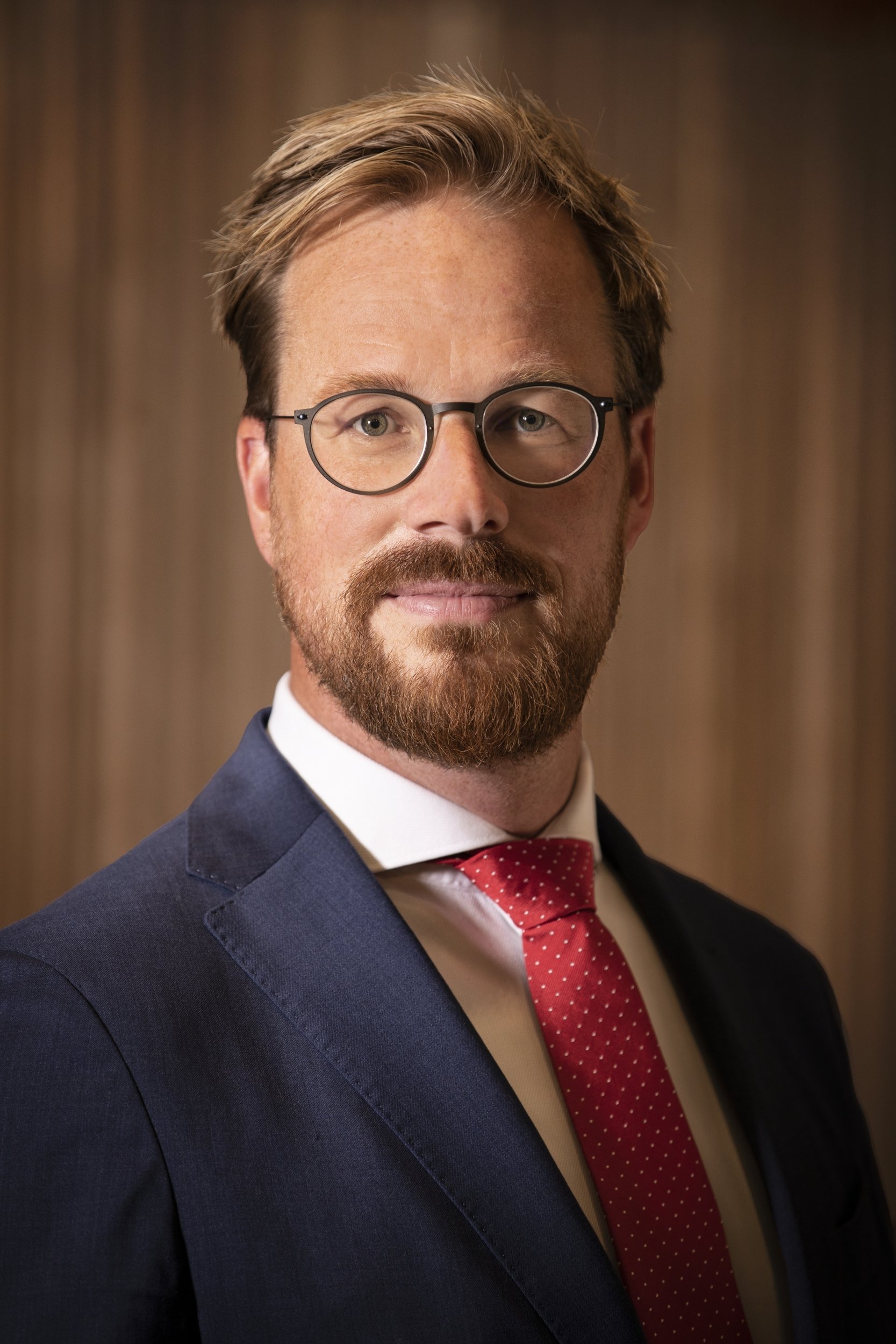 Portretfoto Wethouder Rik van Niejenhuis close-up