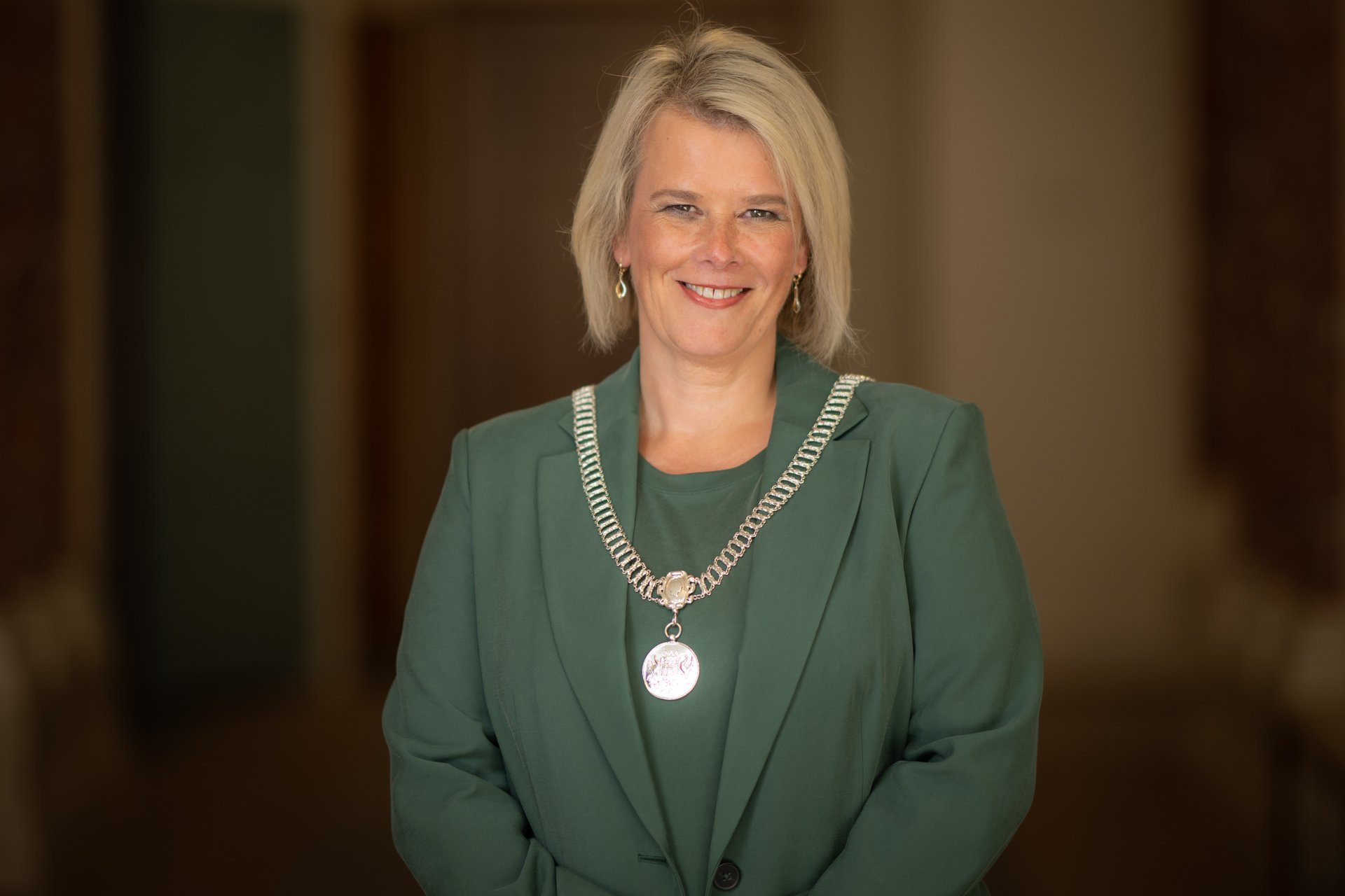 Burgemeester Roelien Kamminga