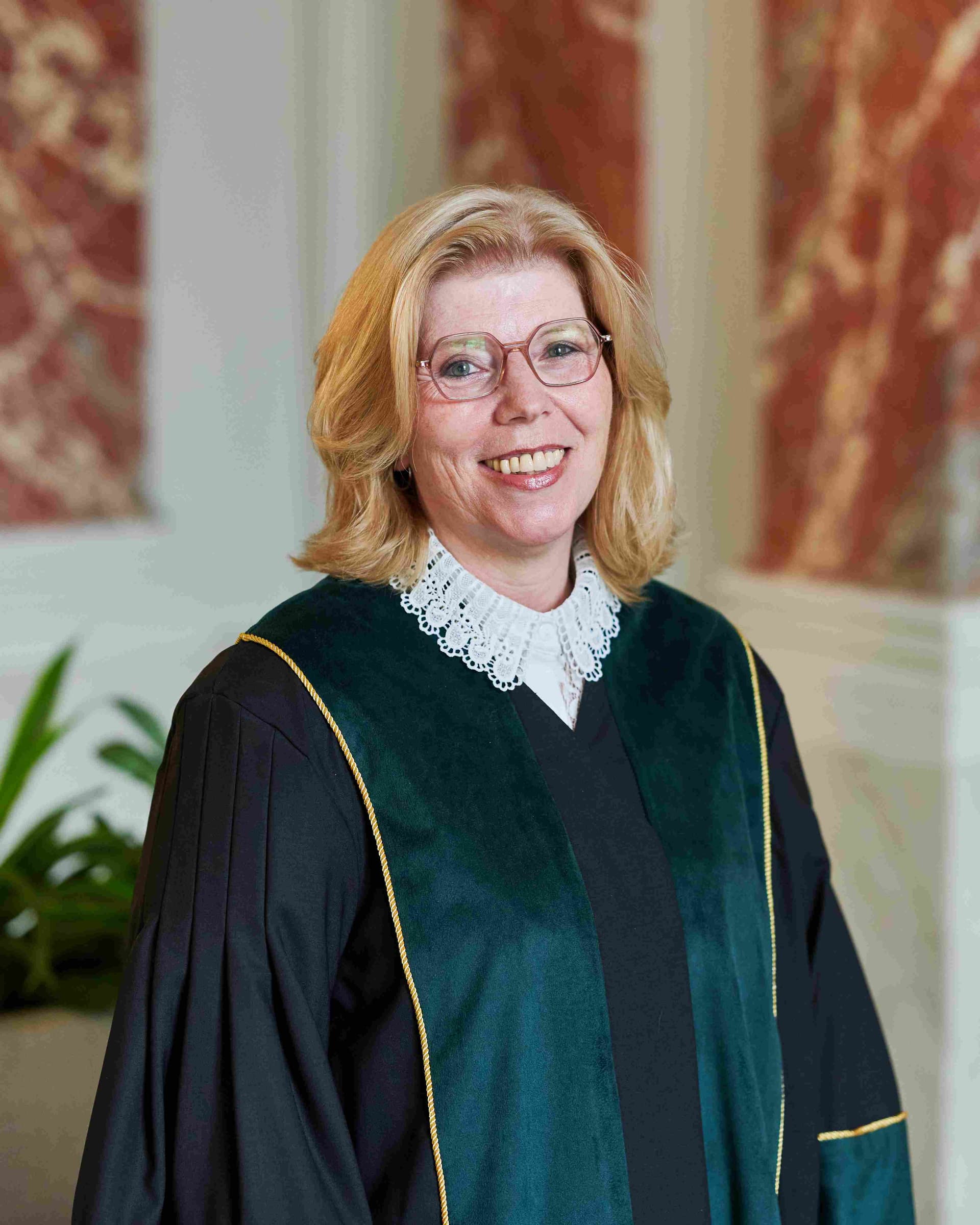 Trouwambtenaar Sylvia Drenth-de Vries